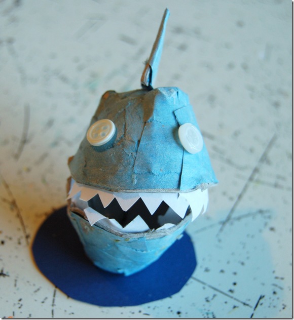 Nessa Dee Crafty Friday Egg Carton Critters